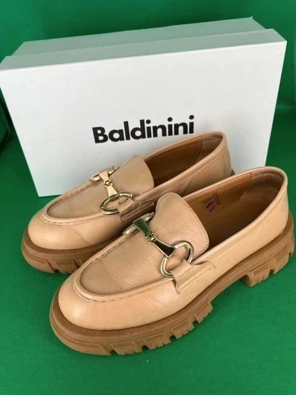 Buty Loafersy / Mokasyny - Baldinini - beżowe Leather - Size 39